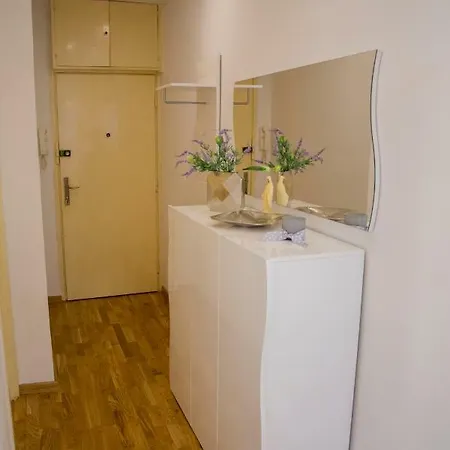 Cozy Apartment Split شقة سبليت